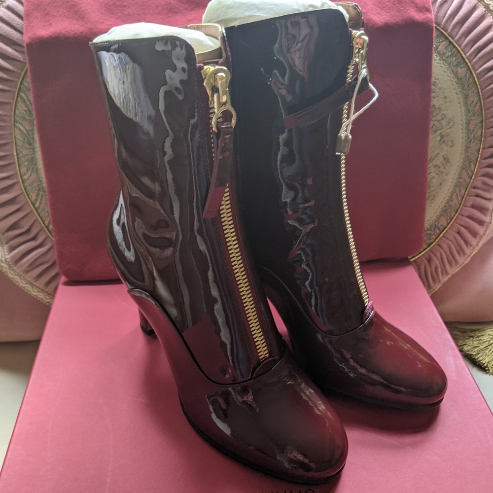 VALENTINO GARAVANI Red Runway  Patent Leather Boots NWT Sz 6